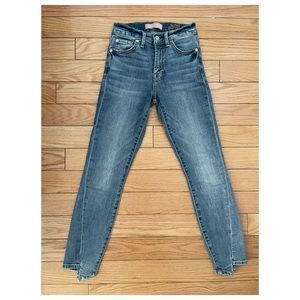 7 for All Mankind Ankle Skinny Jeans. Size 23